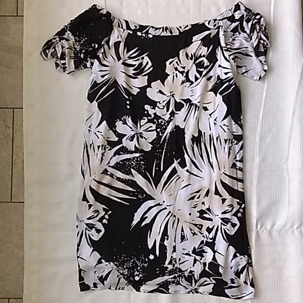 Plus dress black/cream